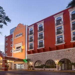 By Ihg Merida